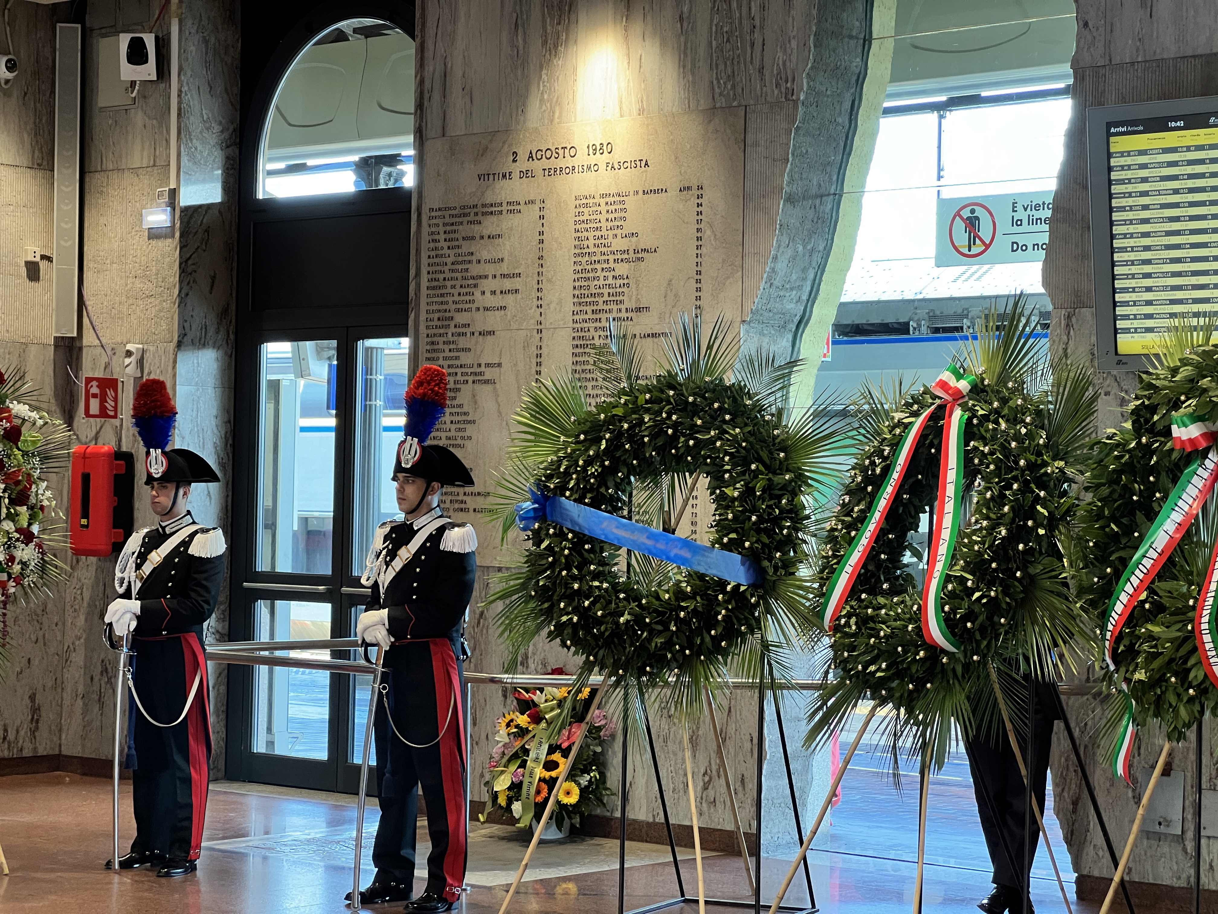 La cerimonia alla stazione di Bologna (Fonte foto comunicato stampa Comuni di Montespertoli e Castelfiorentino)