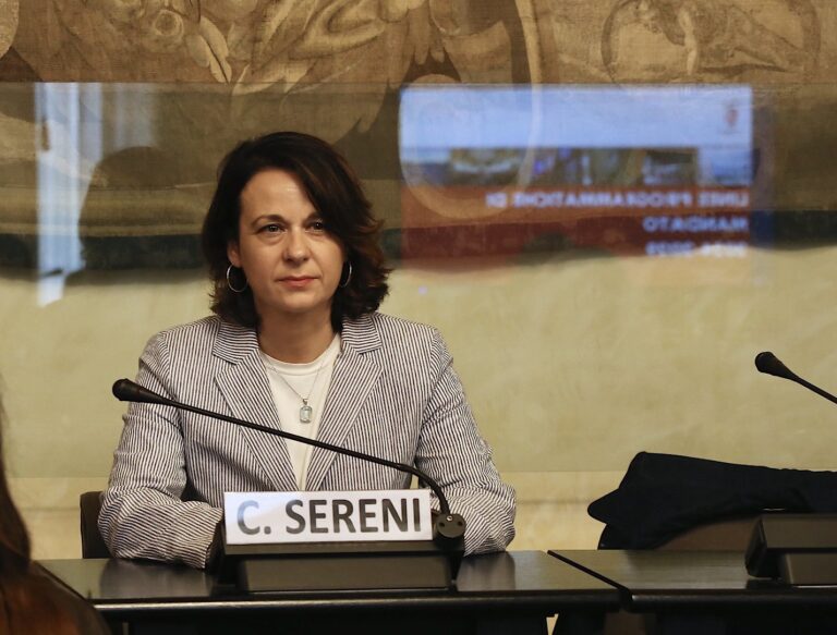 Clauda-Sereni-Foto-di-Antonello-Serino-Met-Ufficio-Stampa