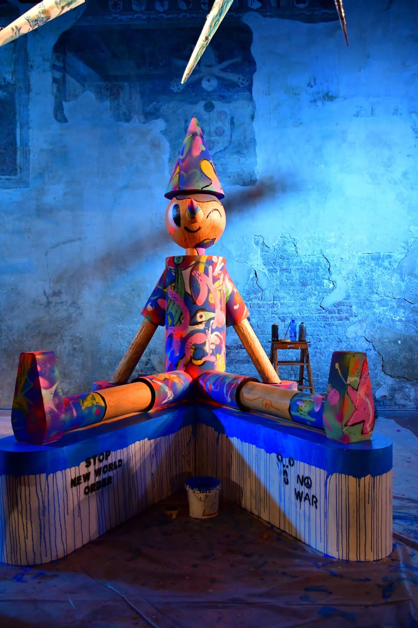 Mercantia dona un grande Pinocchio alla Fondazione Carlo Collodi