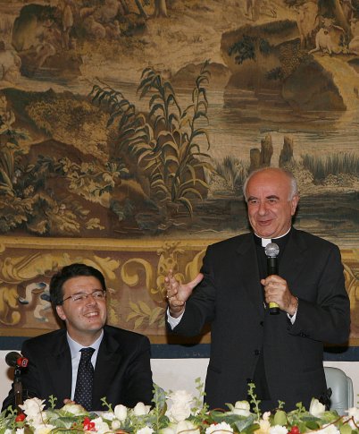 Mons. Vincenzo Paglia e il Presidente della Provincia di Firenze Matteo Renzi