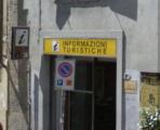 L'Ufficio informazioni turistiche di via Cavour 1rosso