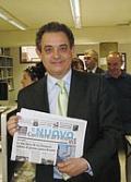 Andrea Barducci in redazione al Nuovo Corriere