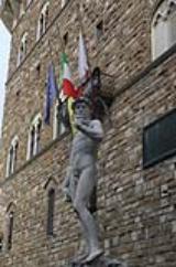 Bandiere a mezza asta su Palazzo Vecchio (studio associato cge fotogiornalismo)