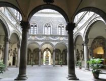 Palazzo Medici Riccardi, il cortile di Michelozzo