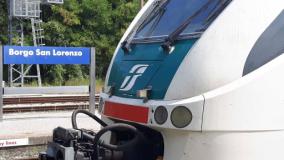 Treno sulla Ferrovia Faentina
