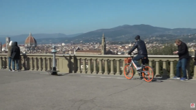 Frame dal video di Florence Tv